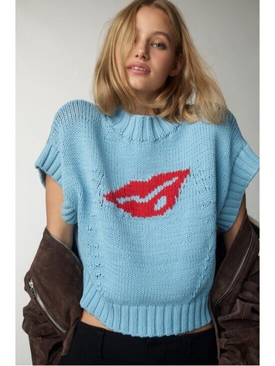 Maeve Sweaters - NWT Size XL -The Pippa Mock-Neck Sweater by Maeve Extended Shoulder Lips Print